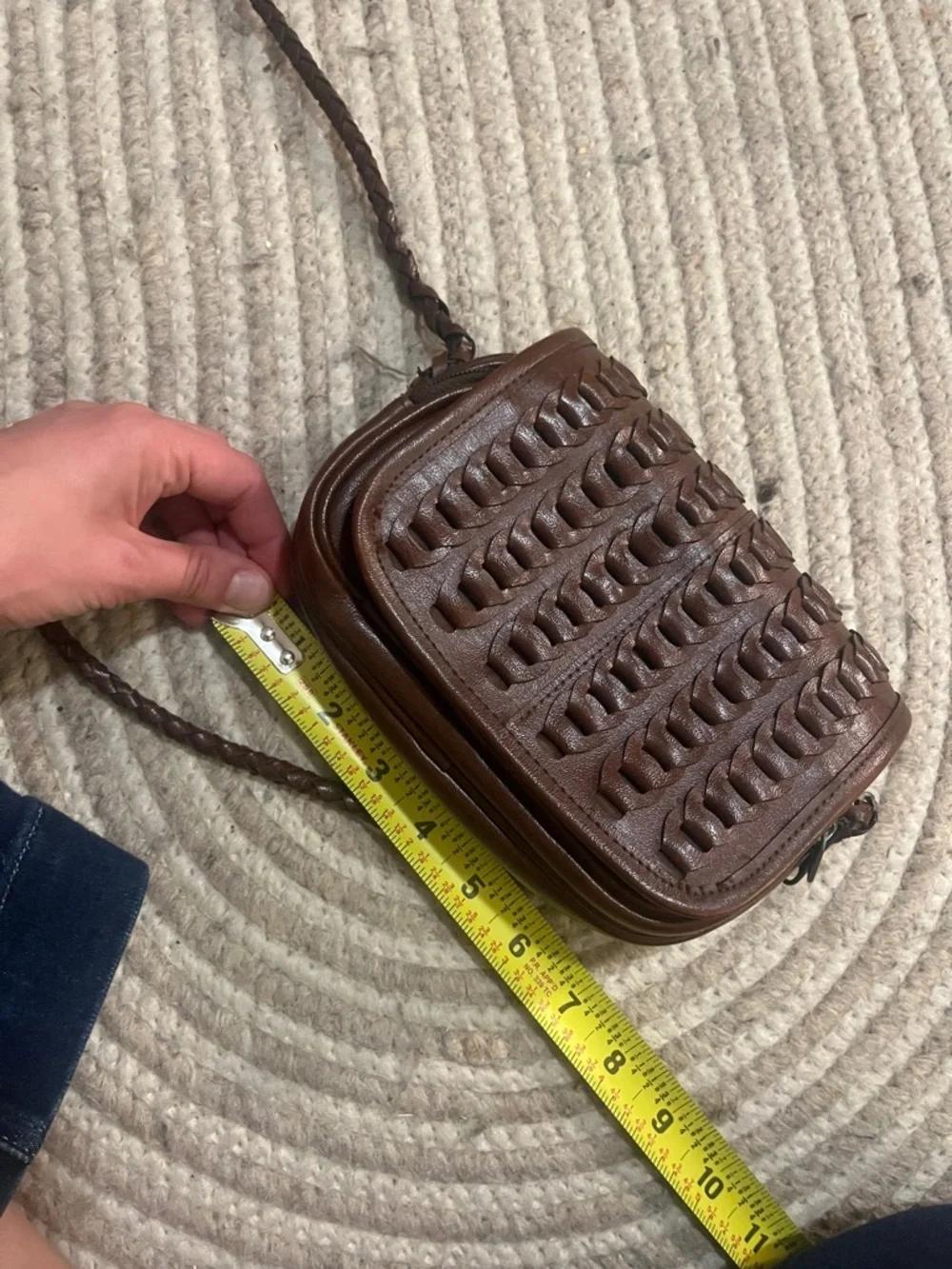 Woven Leather dark brown crossbody mini bag - Picture 5 of 7